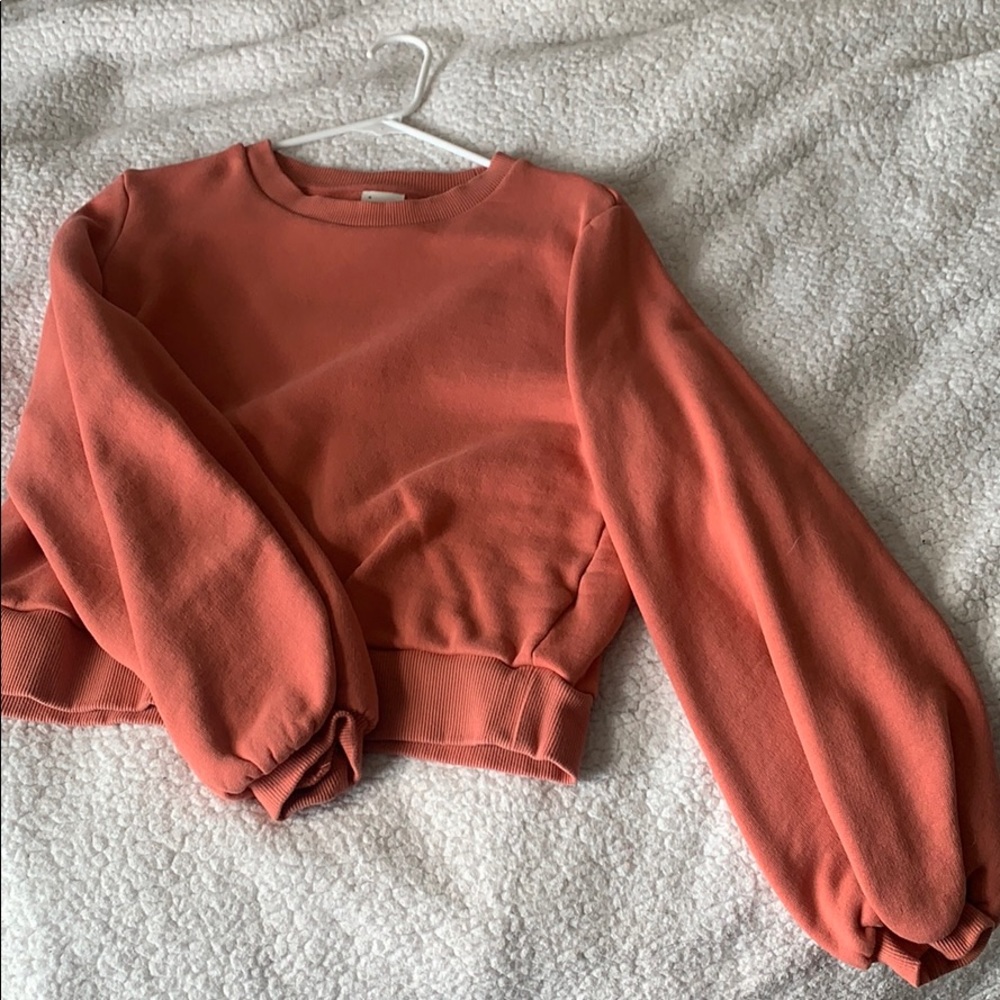 Bubble sleeve crewneck BUNDLE&SAVE✨